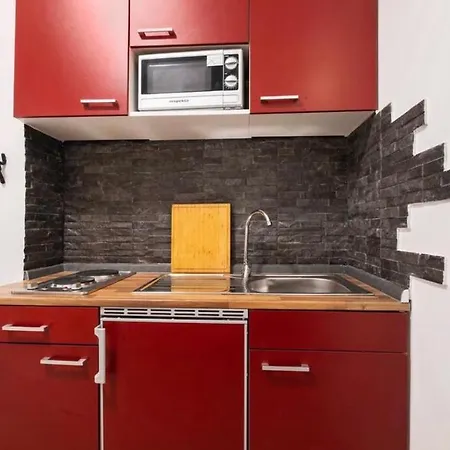 San Giovanni Flat Near To Colosseo 아파트 로마