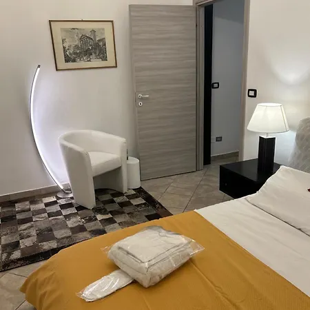 San Giovanni Flat Near To Colosseo *